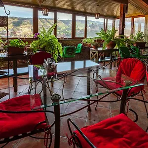 Otel Penthouse, Tiflis